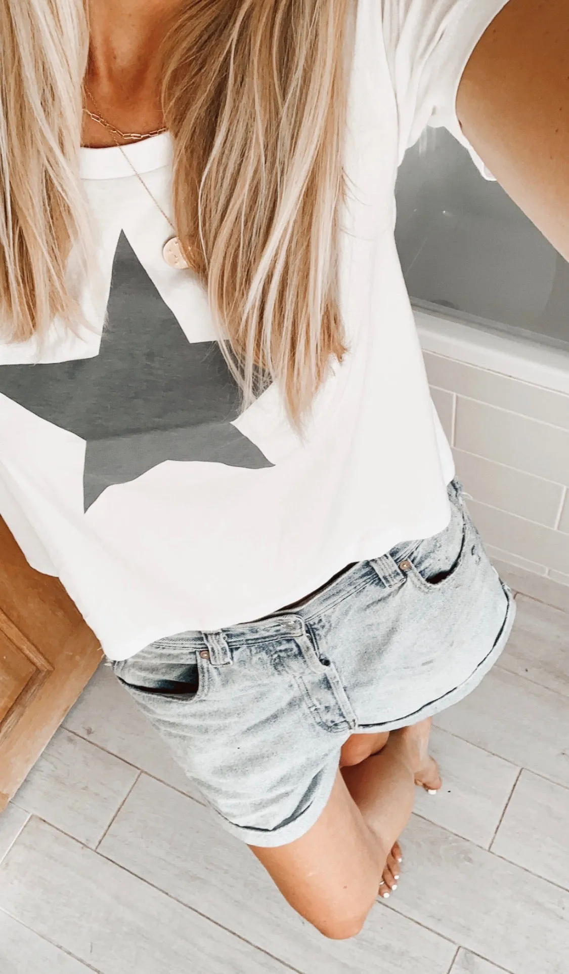 Boxy grey star white tee *boxy relaxed fit*