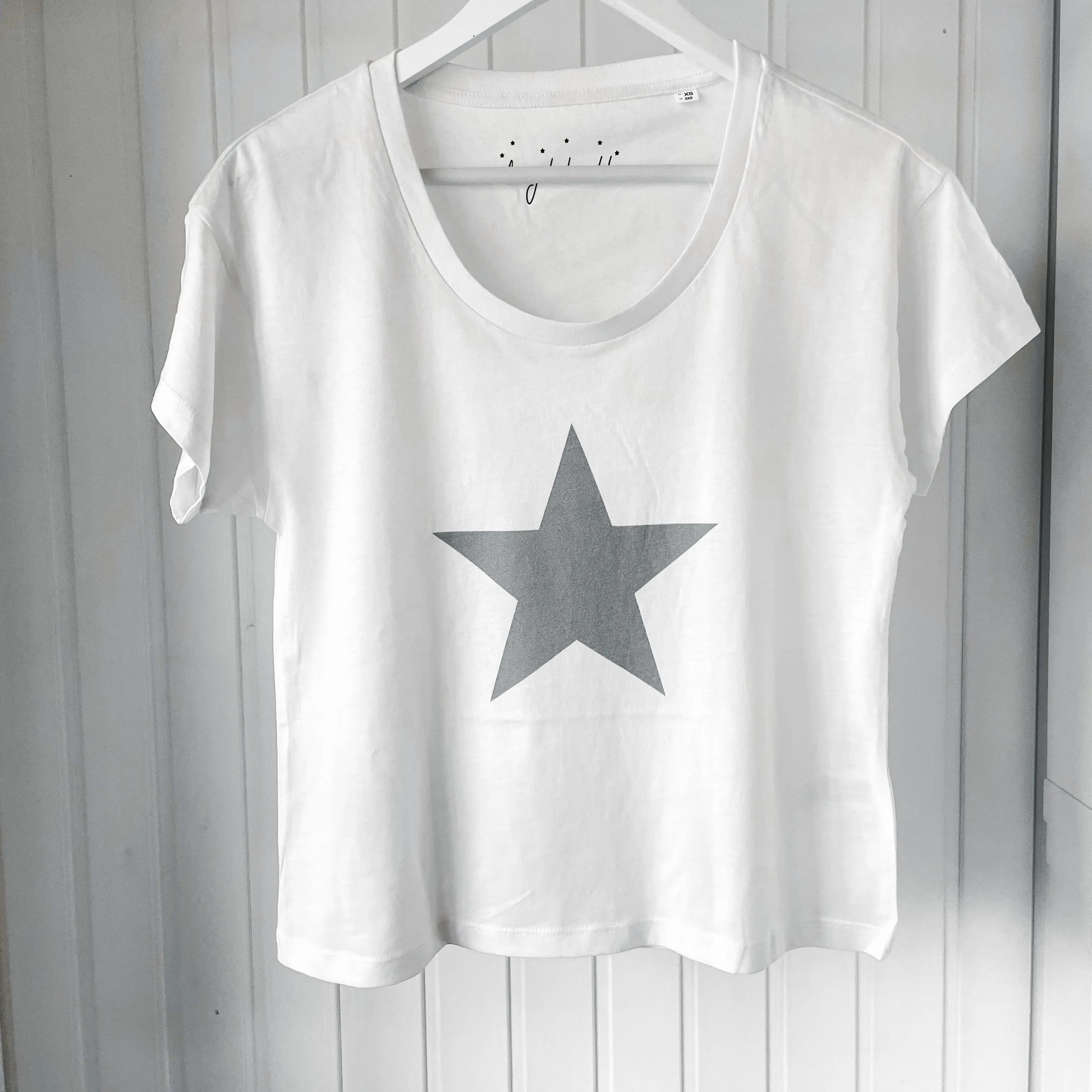 Boxy grey star white tee *boxy relaxed fit*