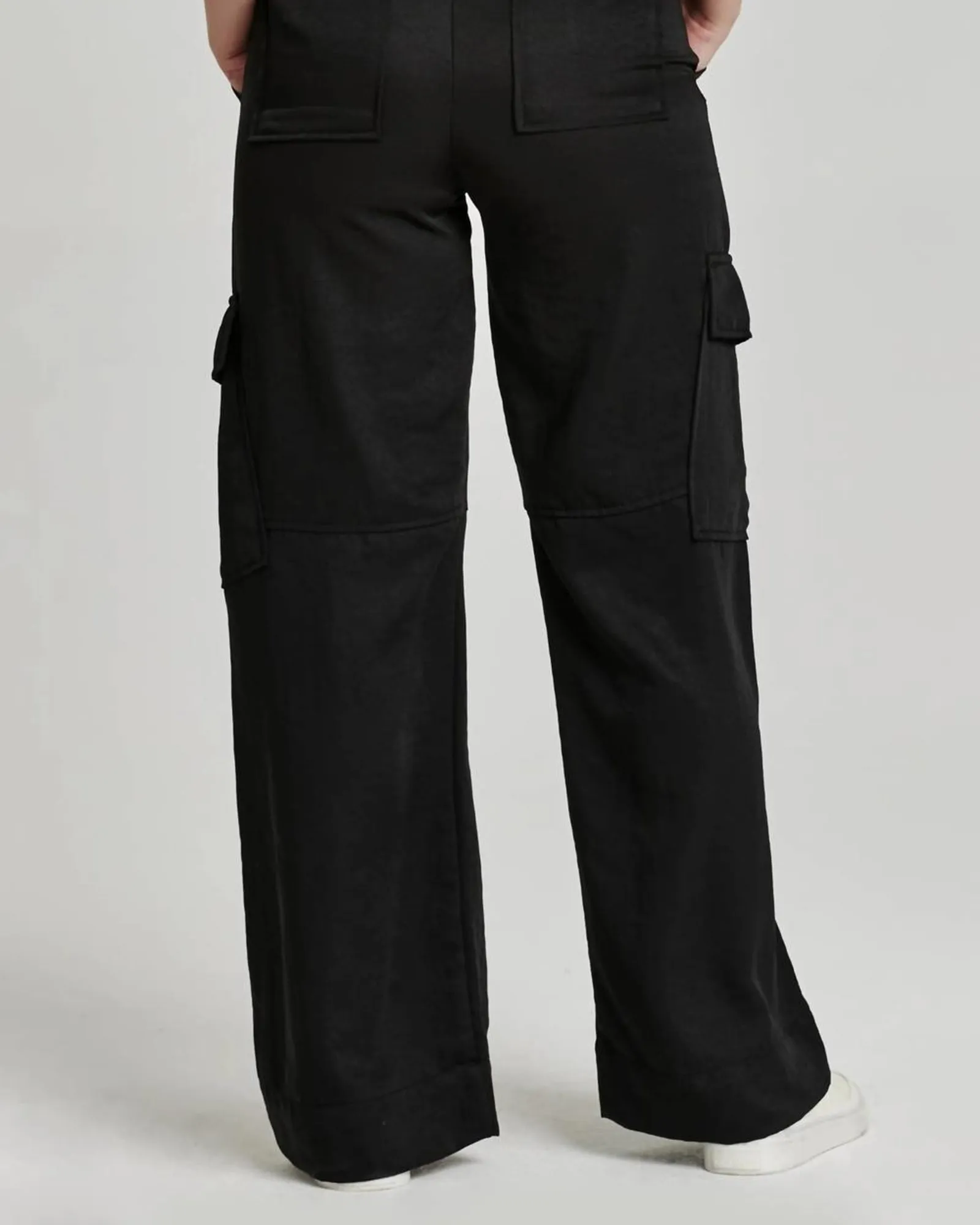 Cairo Cargo Pants in Black | Black