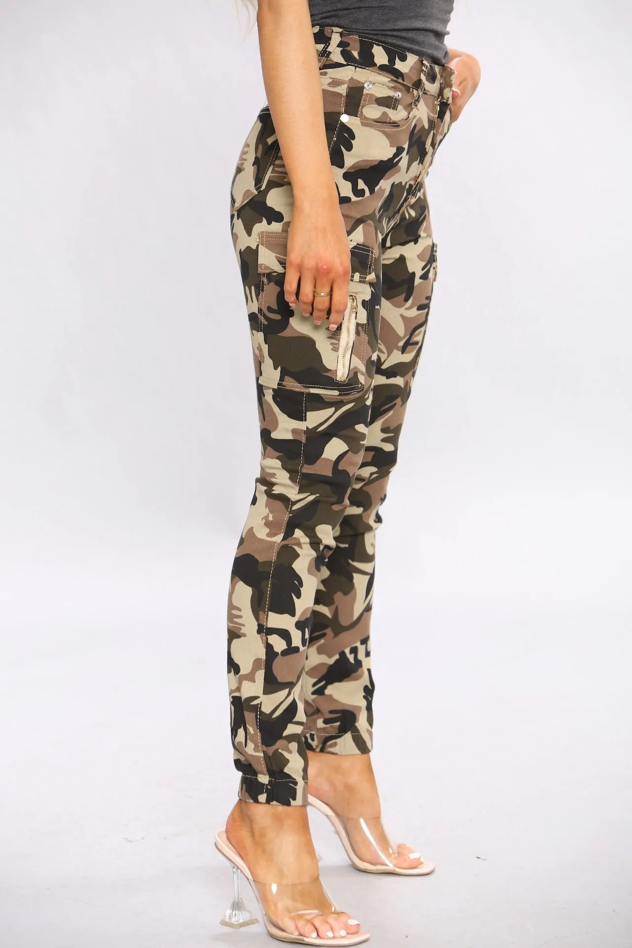 Khaki Camo Print Cargo Pants