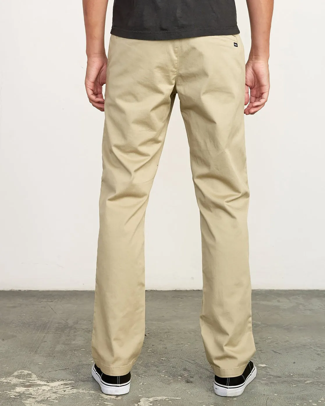 The Weekend Stretch Straight Fit Pants - Khaki